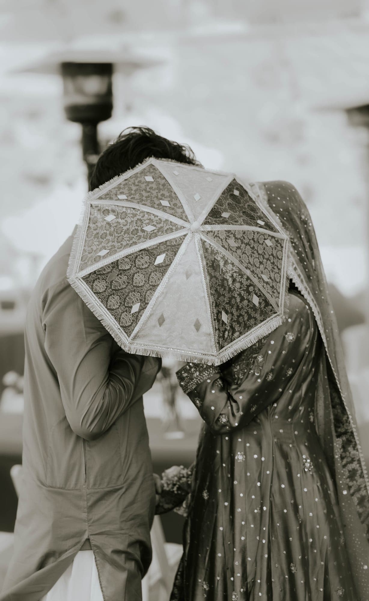 weddings — frame 24
