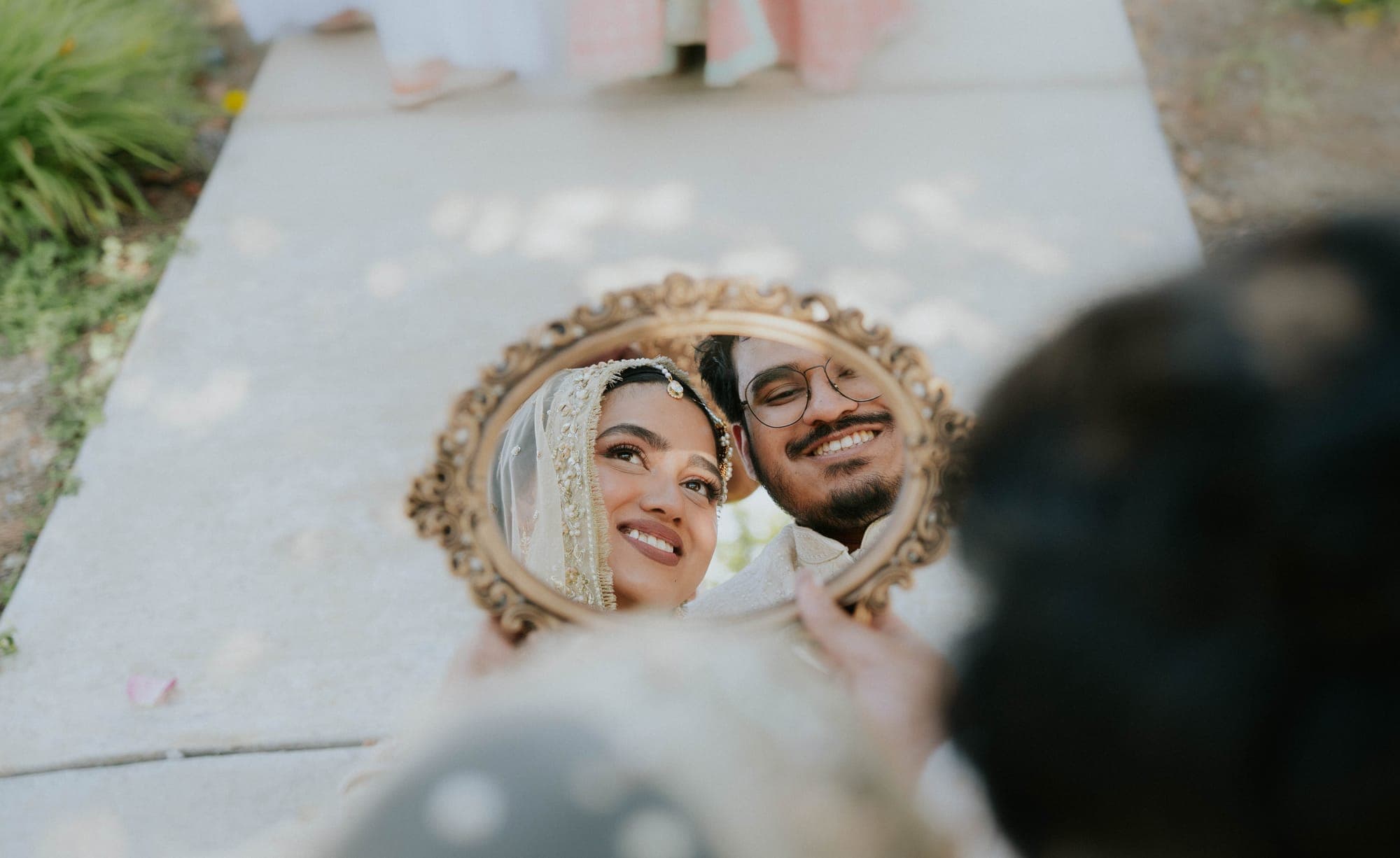 weddings — frame 3